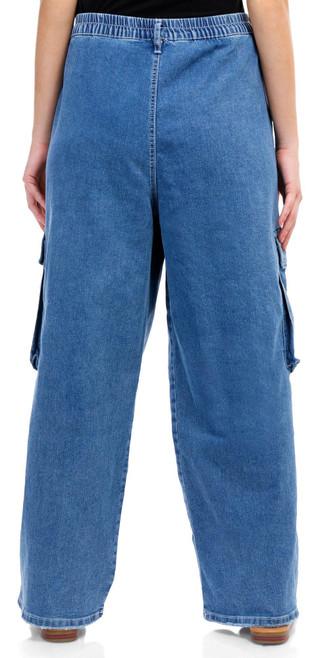Thumbnail 2: MEDIUM WASH