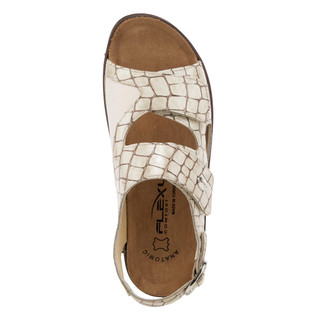 Thumbnail 3: BEIGE PATENT