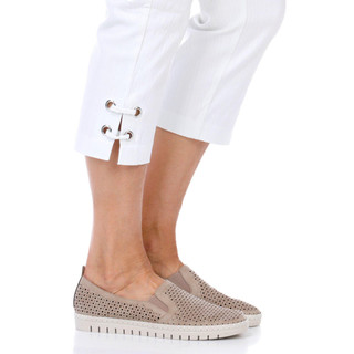 Thumbnail 2: WHITE