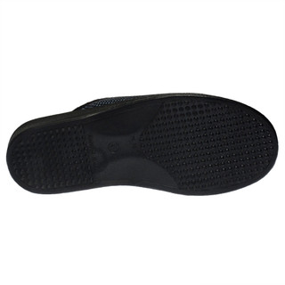Thumbnail 6: BLACK