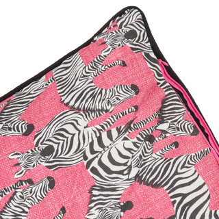 Thumbnail 2: Pink