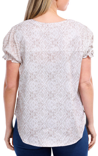 Thumbnail 2: NUCO Nuco Petite Printed Split Neck Top 