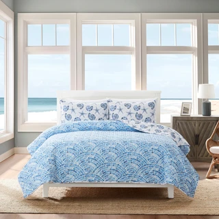 Thumbnail 1: AVANTI Avanti Veracruz Quilt Set 