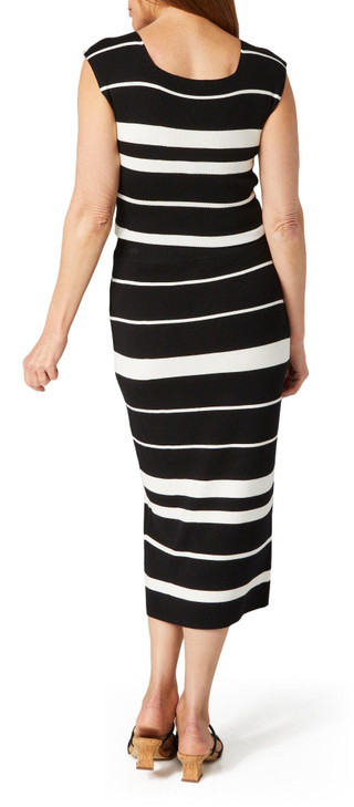 Thumbnail 2: BLACK/WHITE
