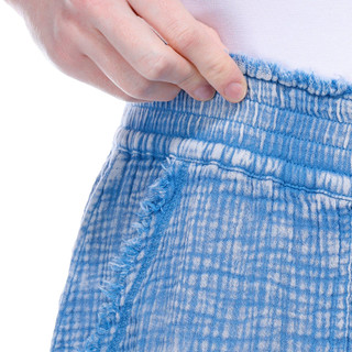 Thumbnail 4: BLUE