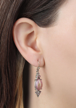 Thumbnail 2: Pink