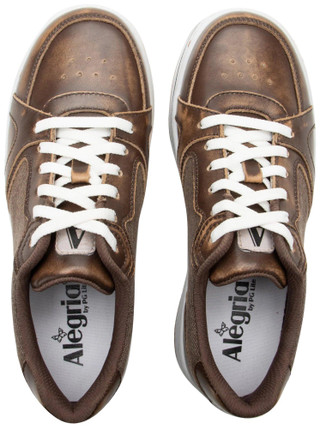 Thumbnail 3: BROWN
