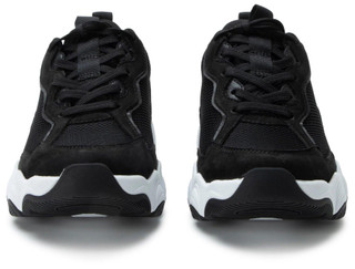 Thumbnail 4: BLACK
