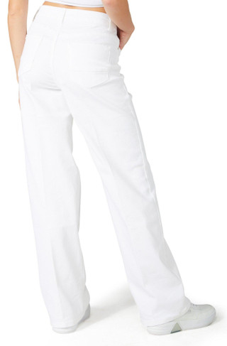 Thumbnail 2: WHITE