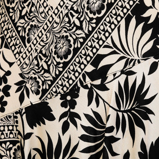 Thumbnail 3: BLACK/WHITE