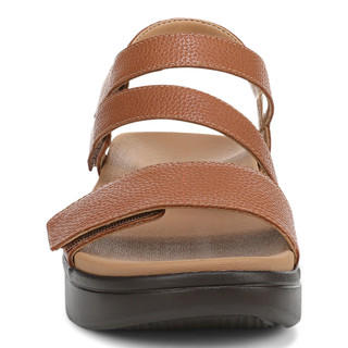 Thumbnail 4: Tan