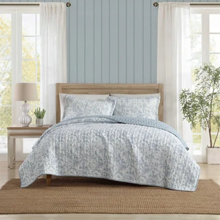 Thumbnail 1: Laura Ashley Laura Ashley Amberly Seersucker Quilt Set 