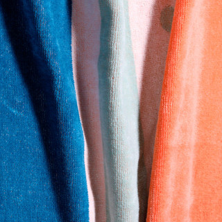 Thumbnail 2: Coral