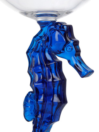 Thumbnail 2: Blue