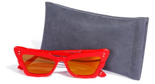 Thumbnail 1: Red