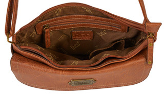 Thumbnail 4: Saddle
