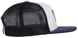 Thumbnail 5: WHITE