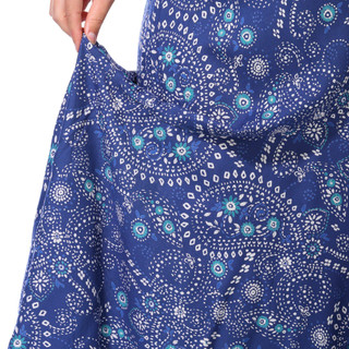 Thumbnail 2: BLUE