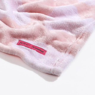 Thumbnail 22: Betsey Johnson Betsey Johnson Dotted Heart Throw 