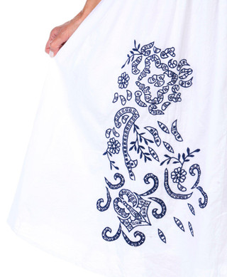 Thumbnail 5: WHITE