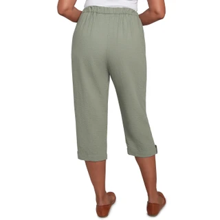 Thumbnail 2: Alfred Dunner Alfred Dunner Petite Button Tab Capris 