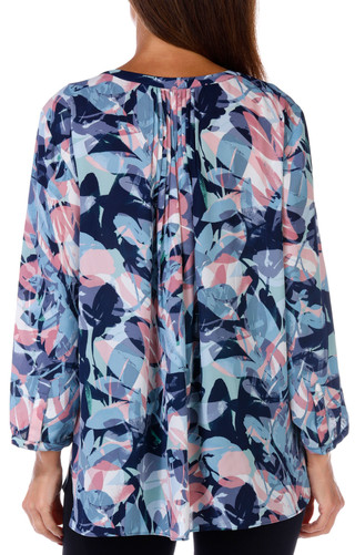 Thumbnail 6: CLOUD NINI