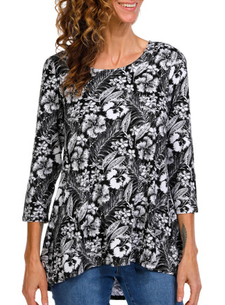 Thumbnail 1: Khakis & Co Khakis & Co Petite 3/4 Sleeve Print Top 