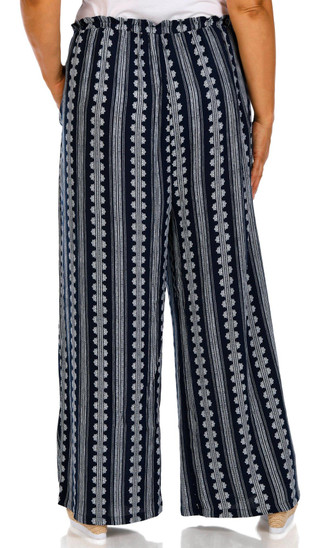 Thumbnail 2: NAVY