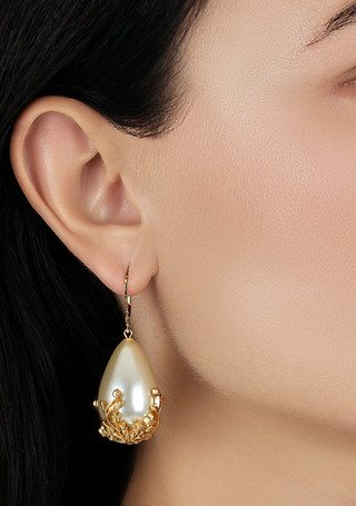 Thumbnail 2: 1928 Jewelry Gold Tone Faux Pearl Gold Bead Earrings 