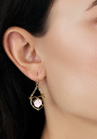 Thumbnail 2: Pink