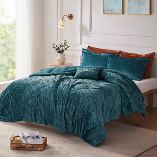 Thumbnail 1: Intelligent Design Intelligent Design Felicia Velvet Comforter Set 