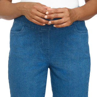 Thumbnail 5: MEDIUM DEN