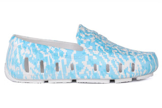 Thumbnail 3: DIGITAL WATER/WHITE