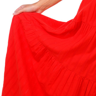 Thumbnail 2: RED