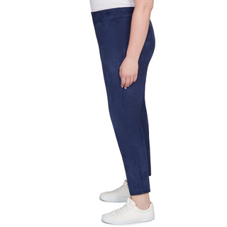 Thumbnail 4: NEW NAVY