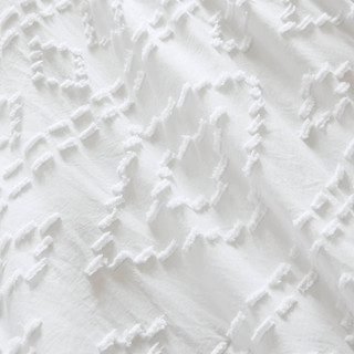 Thumbnail 7: White