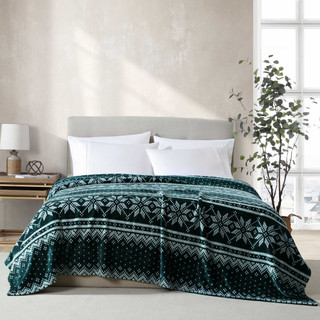 Thumbnail 1: Nautica Fairisle Ultra Soft Plush Fleece Texture Blanket 