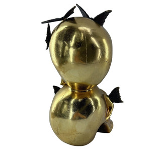 Thumbnail 2: Gold Metalic