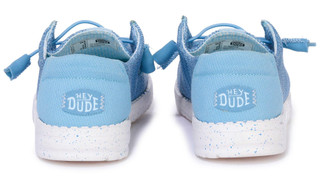 Thumbnail 5: Blue