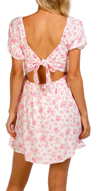 Thumbnail 2: Pink