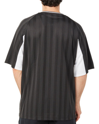 Thumbnail 2: BLACK