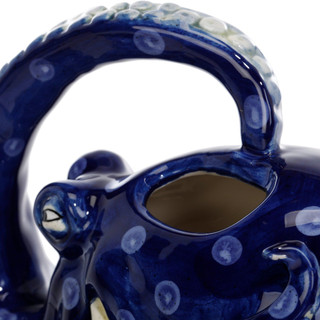 Thumbnail 6: BLUE