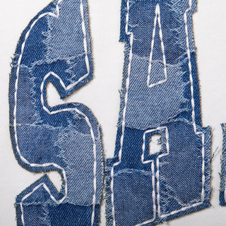 Thumbnail 6: WHITE