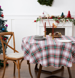 Thumbnail 1: AVANTI Avanti Holiday Plaid 70 in. Round Tablecloth 