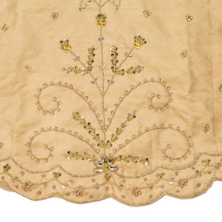 Thumbnail 4: Kurt Adler Kurt Adler 48-Inch Gold Detailed Handwork Tree Skirt 