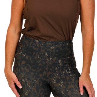 Thumbnail 3: Brown