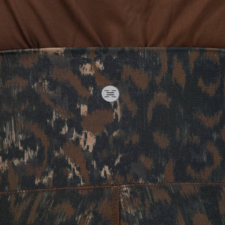 Thumbnail 4: Brown