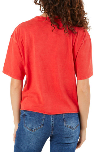 Thumbnail 2: Red