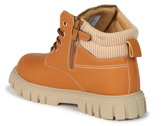 Thumbnail 3: Tan