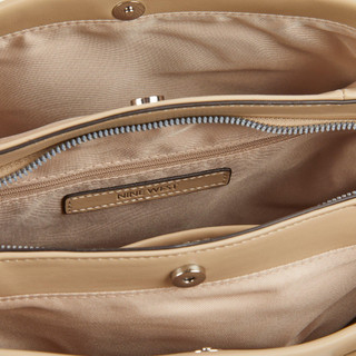 Thumbnail 3: Beige